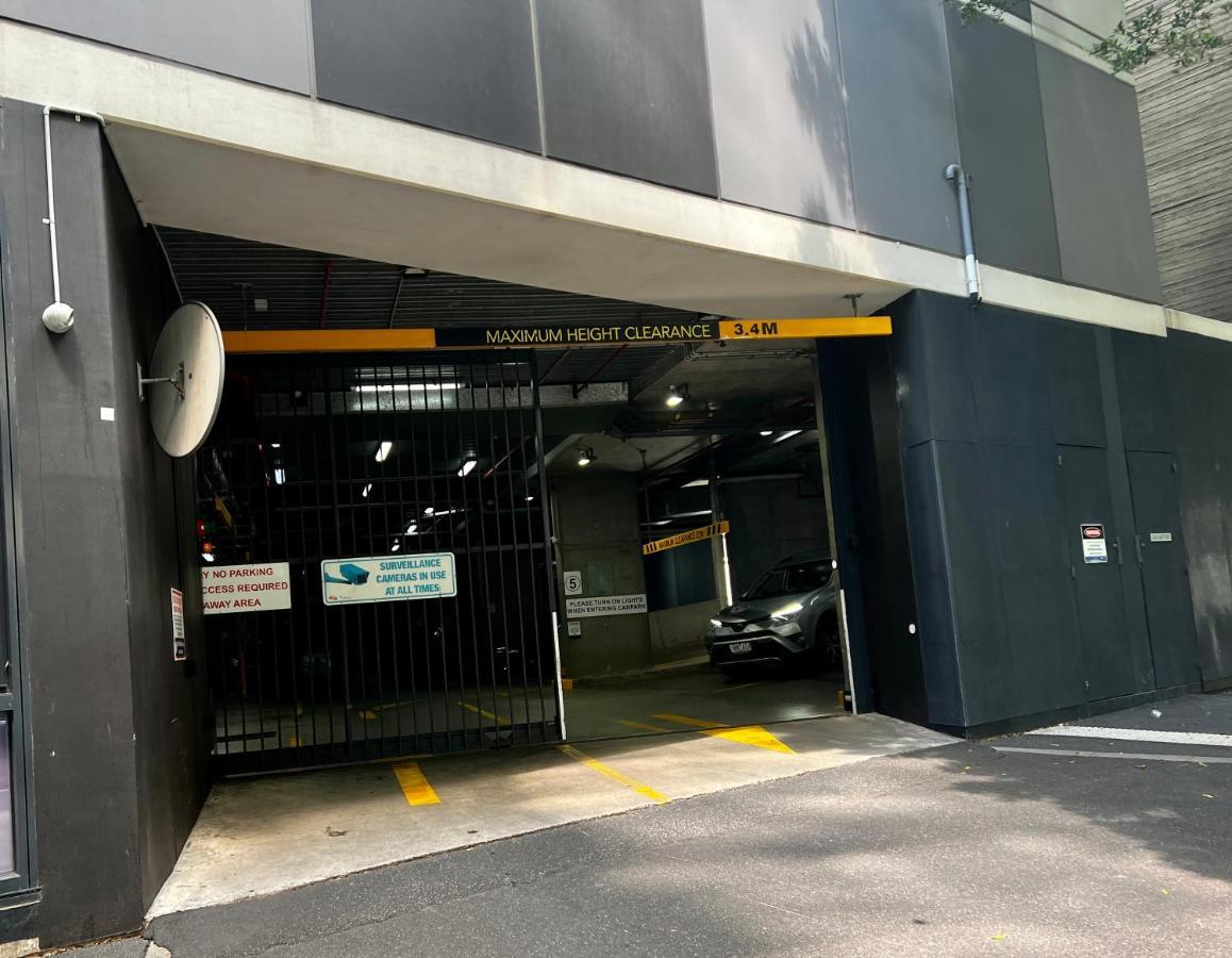 Aparthotel The Sebel Residences Docklands Serviced 4*