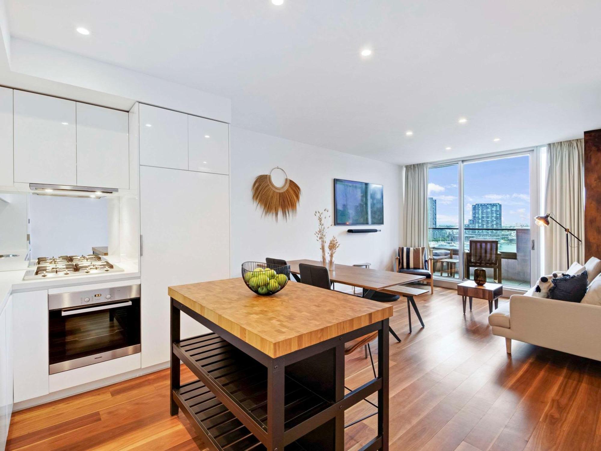 The Sebel Residences Docklands Serviced 4* Melbourne