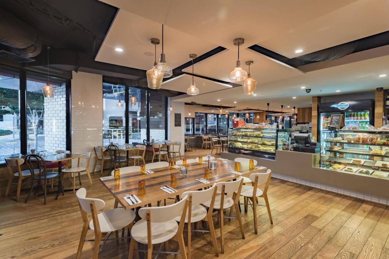 Aparthotel The Sebel Residences Docklands Serviced 4*